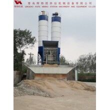 輝特混凝土攪拌站HZS50攪拌性能強，攪拌均勻、迅速，生產(chǎn)效率高